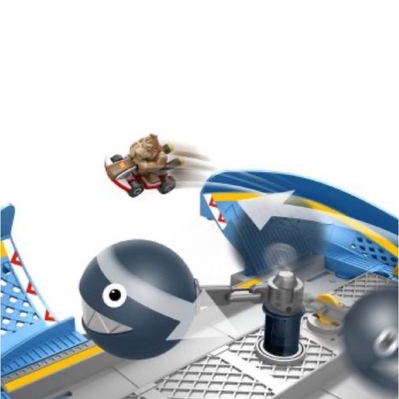 Mattel Hot Wheels Super Mario Kart Chain Chomp Track Set. - Picture 5 of 14